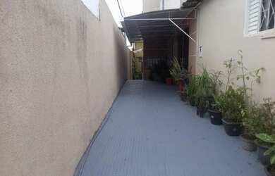 Imagem: O apartamento possui 1 Dormitório, 1 Banheiro, 30m² de Área