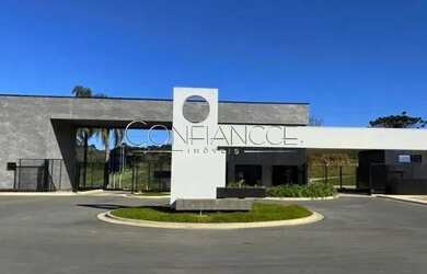 Imagem: O terreno possui 450m² de Área e está localizado em Butiatumirim