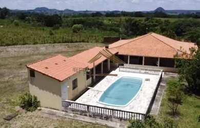 Imagem: A fazenda possui 20.000m² de Área e está localizado em Área