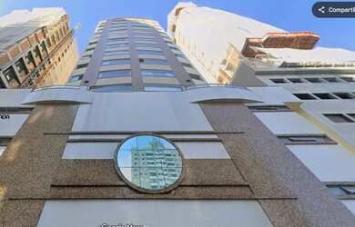 Imagem: O apartamento possui 2 Dormitórios, 2 Banheiros, 2 Vagas na