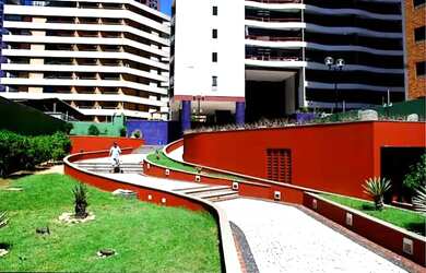 Imagem: O apartamento possui 2 Dormitórios, 2 Banheiros, 1 Vaga na