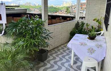 Imagem: A casa possui 3 Dormitórios, 1 Banheiro e 80m² de Área e