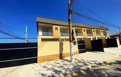 Imagem: A casa possui 2 Dormitórios, 1 Banheiro, 1 Vaga na garagem