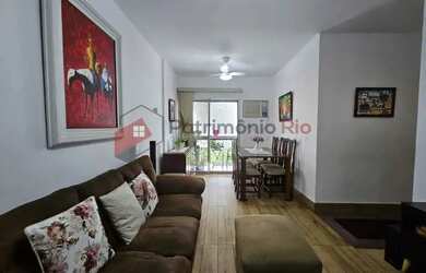 Imagem: O apartamento possui 2 Dormitórios, 2 Banheiros, 1 Vaga na