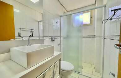 Imagem 14: OPORTUNIDADE - Apartamento a venda, finamente mobiliado apenas a uma quadra...