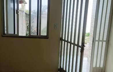 Imagem 12: Alugar casa. Varanda, 1 Banheiroe2 Dormitórios