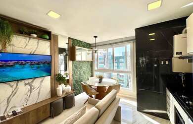 Imagem: O apartamento possui 1 Dormitório, 1 Banheiro, 1 Vaga na garagem