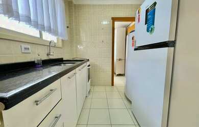 Imagem 9: OPORTUNIDADE - Apartamento a venda, finamente mobiliado apenas a uma quadra...