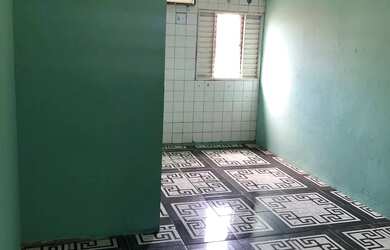 Imagem 3: Apartamento na Praça 14 com Água e Luz Incluso, na rua da Caixa Econômica