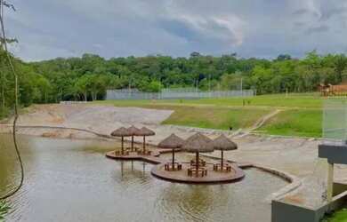 Imagem: O terreno possui 1.650m² de Área e está localizado em Centro