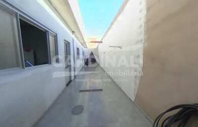 Imagem 15: Casa muito bem localizada no bairro novo jardim Leticia em São Carlos