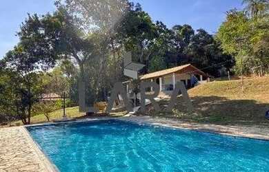 Imagem: A fazenda possui 200m² de Área e está localizado em Cachoeira