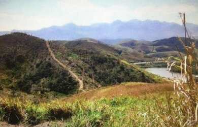 Imagem 2: Fazenda - 100 alqueires - Pasto Braquiara, Pedreira, água rio Paraíba