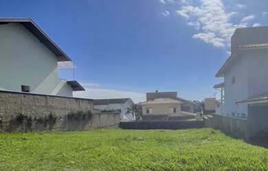 Imagem: O terreno possui 450m² de Área e está localizado em Valinhos