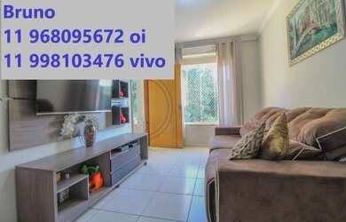 Imagem: A casa possui 3 Dormitórios, 2 Banheiros, 3 Vagas na garagem