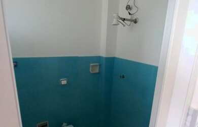 Imagem 11: Pé na areia vista mar elevador Kitão 01 vaga - Guilhermina - Praia Grande...