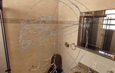 Imagem 5: Sobrado com 4 dormitórios, 339 m² - venda por R$ 1.950.000 ou aluguel...