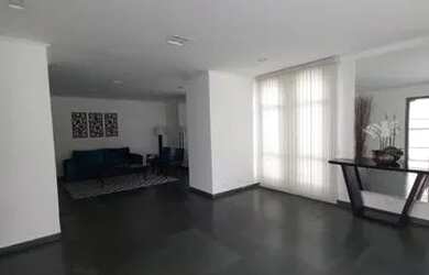 Imagem: O apartamento possui 1 Dormitório, 1 Banheiro, 1 Vaga na garagem