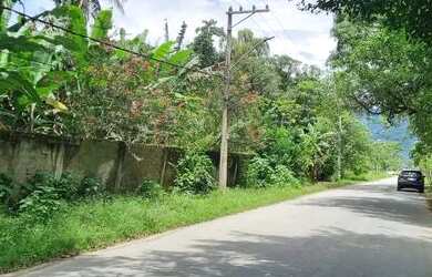 Imagem: O terreno possui 4.800m² de Área e está localizado em Santa