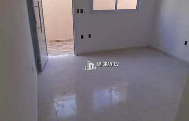 Imagem: A casa em condomínio possui 2 Dormitórios, 1 Banheiro, 1 Vaga