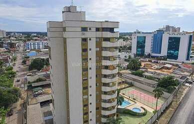 Imagem: O apartamento possui 4 Dormitórios, 4 Banheiros, 327m² de