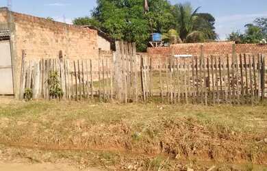 Imagem: O terreno possui 240m² de Área e está localizado em Jardim