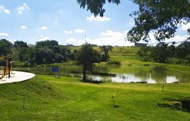 Imagem: A casa em condomínio possui 2 Dormitórios, 1 Banheiro, 1 Vaga