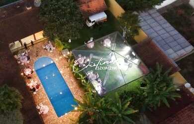 Imagem: A casa possui 5 Dormitórios, 5 Banheiros, 5 Vagas na garagem