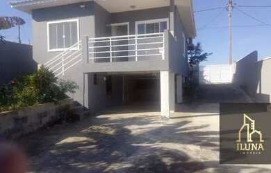 Imagem: A casa possui 2 Dormitórios, 2 Banheiros, 1 Vaga na garagem