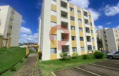 Imagem: O apartamento possui 2 Dormitórios, 1 Banheiro, 2 Vagas na