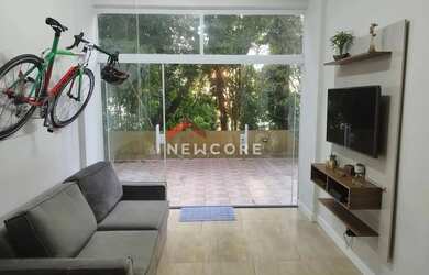 Imagem: O apartamento possui 1 Dormitório, 1 Banheiro, 1 Vaga na garagem