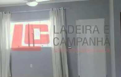 Imagem: A casa possui 3 Dormitórios, 3 Banheiros, 4 Vagas na garagem