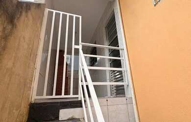 Imagem: A casa possui 2 Dormitórios, 1 Banheiro, 45m² de Área e