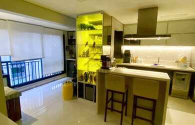 Imagem: O apartamento possui 1 Dormitório, 2 Banheiros, 1 Vaga na garagem