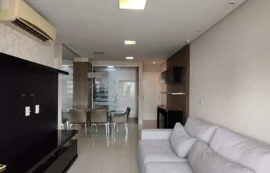 Imagem: O apartamento possui 2 Dormitórios, 2 Banheiros, 2 Vagas na