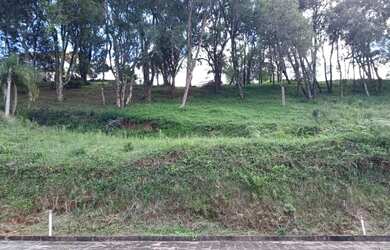 Imagem: O terreno possui 532m² de Área e está localizado em Vinhedos