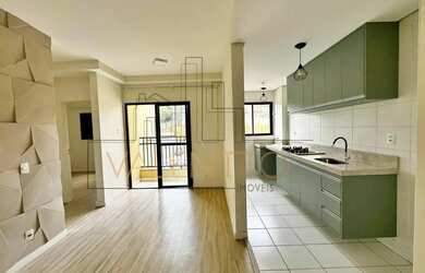 Imagem: O apartamento possui 2 Dormitórios, 1 Banheiro, 1 Vaga na garagem