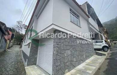 Imagem: A casa em condomínio possui 2 Dormitórios, 1 Banheiro, 65m²