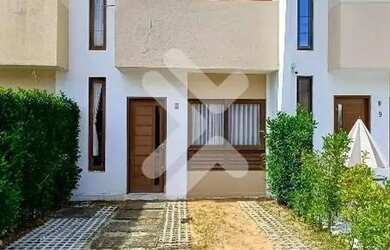 Imagem: A casa em condomínio possui 3 Dormitórios, 3 Banheiros, 2