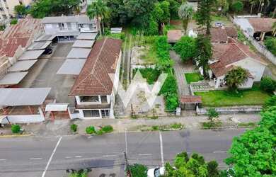 Imagem: O terreno possui 1016m² de Área e Imóvel novo e está localizado