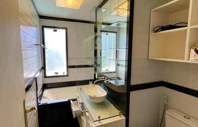 Imagem 10: Imóvel para venda tem 10 metros quadrados com 5 quartos em Bracuí Cunhambebe...