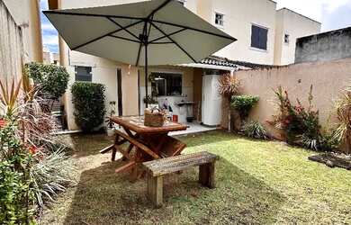 Imagem: A casa em condomínio possui 2 Dormitórios, 2 Banheiros, 2