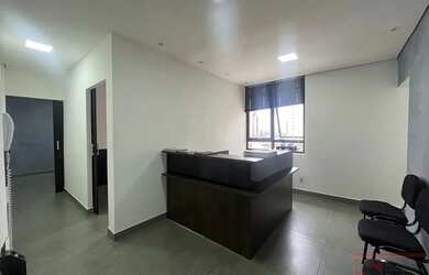 Imagem: O depósito possui 18m² de Área e está localizado em Centro