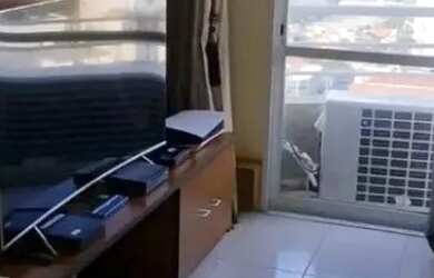 Imagem: O apartamento possui 3 Dormitórios, 2 Banheiros, 2 Vagas na