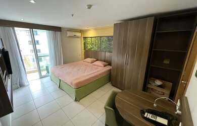 Imagem: O studio possui 1 Dormitório, 1 Banheiro, 33m² de Área e