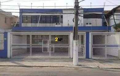 Imagem: O depósito possui 5 Vagas na garagem, 958m² de Área e está