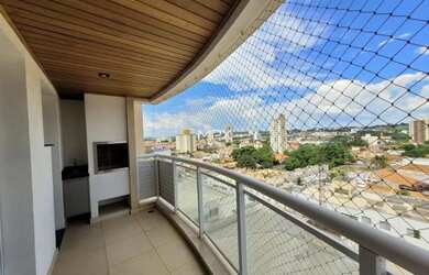 Imagem: O apartamento possui 3 Dormitórios, 3 Banheiros, 2 Vagas na