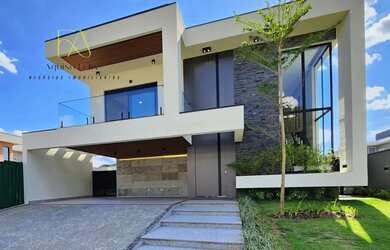 Imagem: A casa em condomínio possui 3 Dormitórios, 5 Banheiros, 4