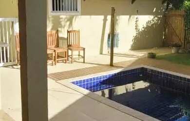 Imagem: Linda Casa 3/4 Sendo 1 Suíte no Portão do Sol