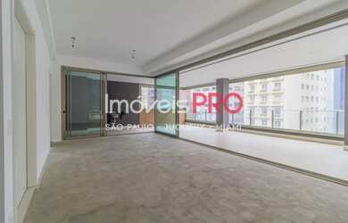 Imagem: O apartamento possui 3 Dormitórios, 5 Banheiros, 4 Vagas na